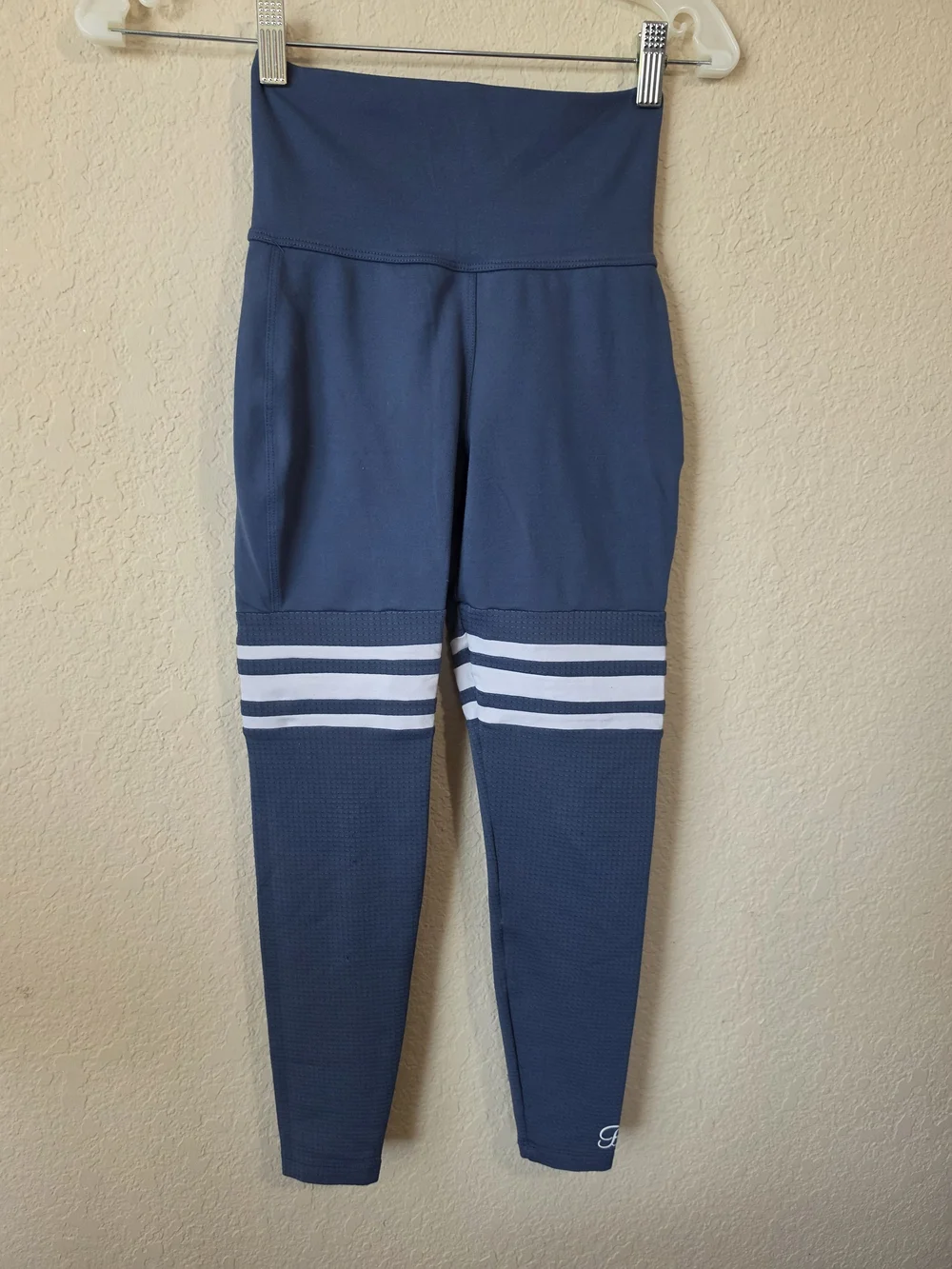 Bombshell Sportswear Thigh High Mesh Leggings Blue XS / S